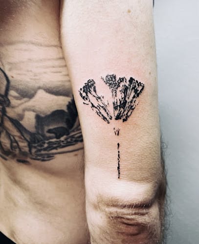 Negocio Blossom-Tattoo Jana Schafroth
