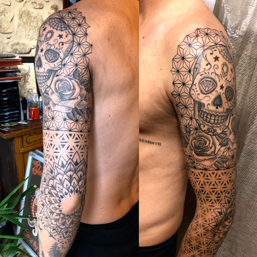 Negocio Electric Red Tattoo By Goussa