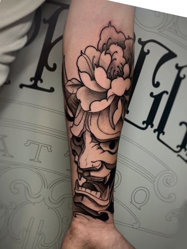 Negocio La Rocca Tattoo Studio
