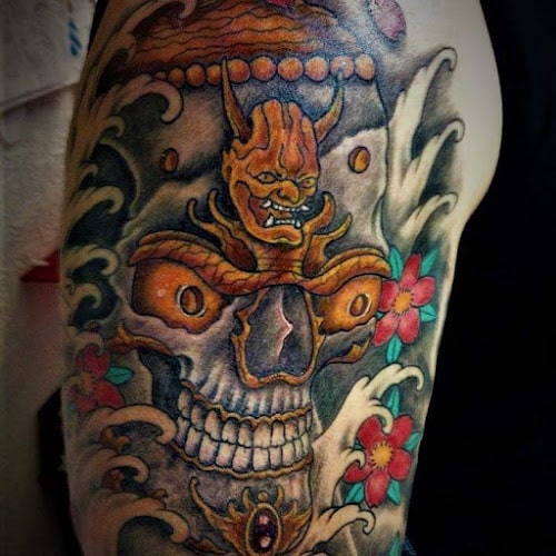 Negocio Mountain Tattoo