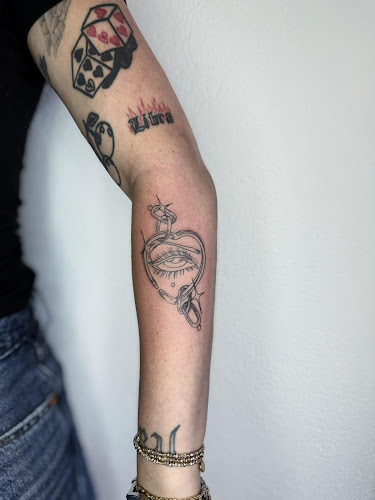 Negocio Split Tattoo - Tatouage À Sion En Valais