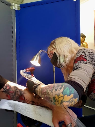 Negocio Tattoo Spirit Céline